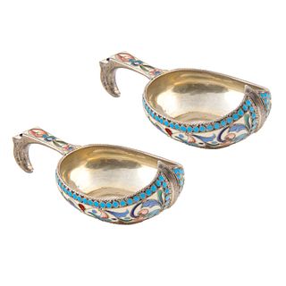  PAIR OF RUSSIAN SILVER AND SHADED CLOISSONNE ENAMEL KOVSHI, MOSCOW, 1898-1908