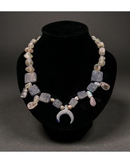 VIKING BEADED NECKLACE WITH LUNAR