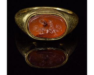 ROMAN GOLD INTAGLIO RING - TWO FIGHTING ROOSTERS