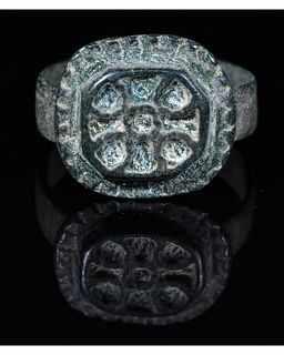 MEDIEVAL CHRISTIAN RING WITH CROSS