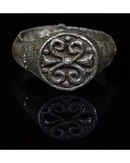 MEDIEVAL PEWTER DECORATED RING