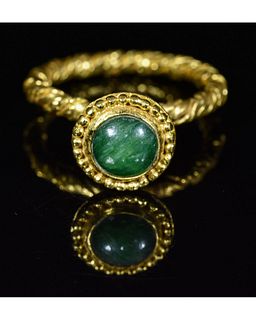 MEDIEVAL GOLD RING WITH EMERALD