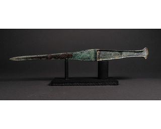 ANCIENT BRONZE DAGGER WITH HANDLE