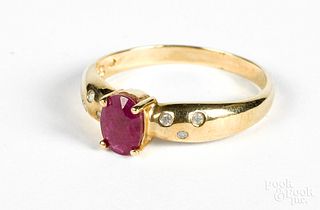14K gold diamond and ruby ring