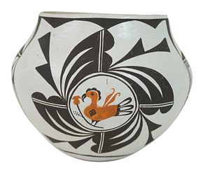 Jeri Lewis Native American Acoma Ceramic Vase