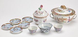 Lot of 10 Antique Chinese Porcelain