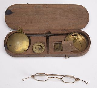 Early Scale with Case & Eye Early Glasses