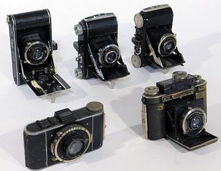 Group of 5 vintage German 35mm Cameras