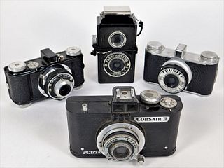 Group of 4 1940s Cameras