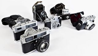 Group of 7 Minolta 35mm Cameras