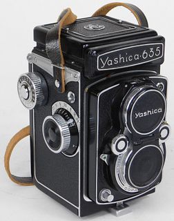Yashica 635 TLR Camera