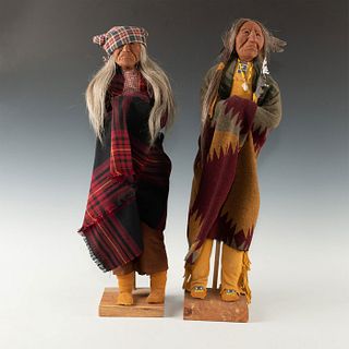 PAIR OF NATIVE AMERICAN PLAINS INDIAN DOLLS