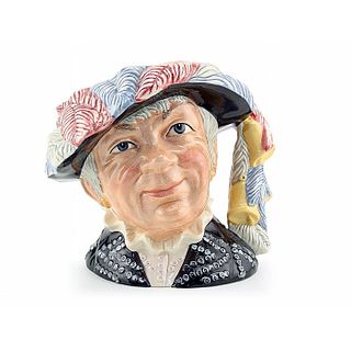 PEARLY QUEEN D6843 - SMALL - ROYAL DOULTON CHARACTER JUG