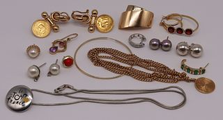 JEWELRY. Assorted Gold and Silver Jewelry