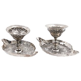PAIR OF BRAZIERS. MEXICO, 18th Century. Silver. Both embossed and chiseled.