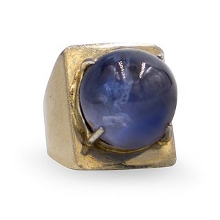 14k Gold and Star Sapphire Ring