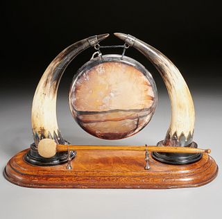 Victorian oak and horn dinner gong
