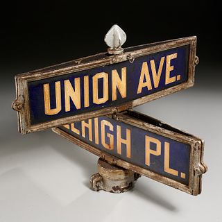 Union Ave & Lehigh Pl intersection street sign