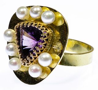 18k Gold, Amethyst and Pearl Ring