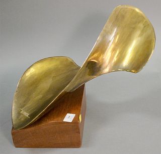 Leonardo Nierman (Mexican, b. 1932), abstract s-curve form bronze sculpture, on wooden base, signed "Nierman III/VI", 14 1/2" h. x 14" w. x 20" d.