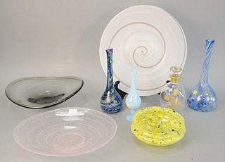 Eight pieces of glass including: a Pfeiffer Ridge Studios charger, 18" diam.; two fluted vases, blue with stripes, signed illegibly to base, taller: 1