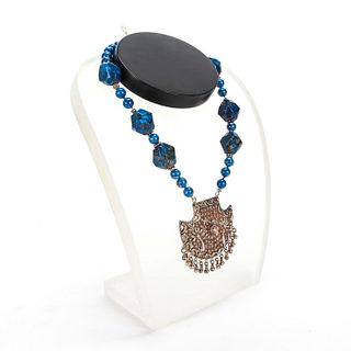 BEADED LAPIS LAZULI AND SILVER PENDANT NECKLACE