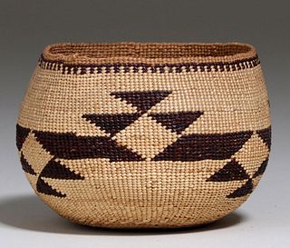 Small Hupa Native American Basket c1930s