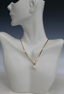 14KT YELLOW GOLD PEARL AND DIAMOND NECKLACE