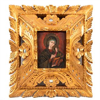 Anónimo. Virgen con el niño. Óleo sobre tela. Enmarcado en madera. Marco decorado con teselas reflejantes.
