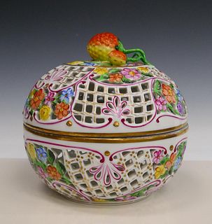 HEREND RETICULATED PORCELAIN POTPOURRI BOWL