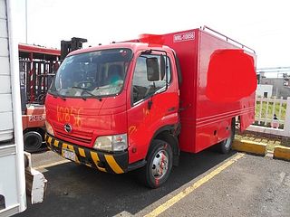 Camión Hino 816 2011