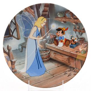 KNOWLES CHINA WALT DISNEY PINOCCHIO COLLECTORS PLATE
