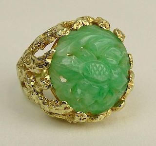 Vintage Carved Green Jade and 14 Karat Yellow Gold Ring