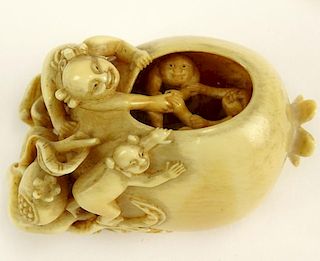 Extremely Well Done Antique Chinese Ivory Netsuke