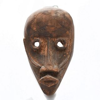AFRICAN HANDCRAFTED SMALL WOOD MASK