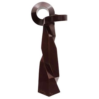 ENRIQUE CARBAJAL SEBASTIAN, Sin título, Firmada y fechada 2008, Escultura en bronce 3 / 10, 37.5 x 13.5 x 10 cm