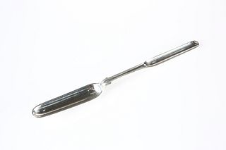 A WILLIAM IV SILVER MARROW SCOOP, A.B. SAVORY & SONS, LONDON 1833, double e