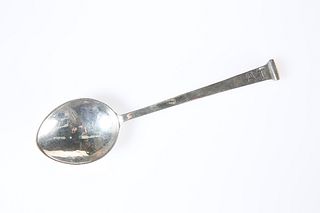 OMAR RAMSDEN
 AN ARTS AND CRAFTS SILVER SEAL TOP SPOON, LONDON 1923, with p