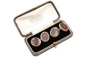 A PAIR OF HARDSTONE INTAGLIO CUFFLINKS
 Double-sided, each oval-shaped hard