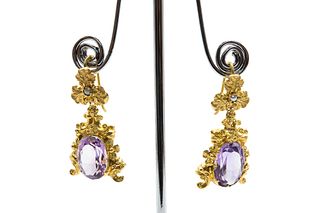 A PAIR OF AMETHYST AND SEED PEARL PENDENT EARRINGS
 The leaf-shaped surmoun