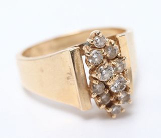 Vintage 14K Yellow Gold Diamond Cluster Ring