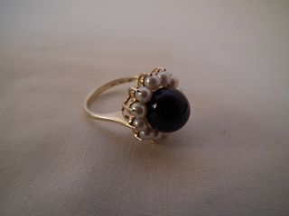 14k GOLD & PEARLS RING