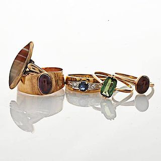 FIVE ANTIQUE JEWELED GOLD RINGS
