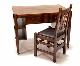 American Arts and Crafts Oak Desk and Chair