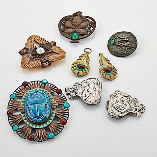 EARLY 20TH C. BUCKLES AND HAT PIN FINDINGS
