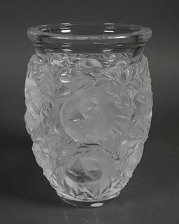 LALIQUE France Crystal Bagatelle Bird Vase