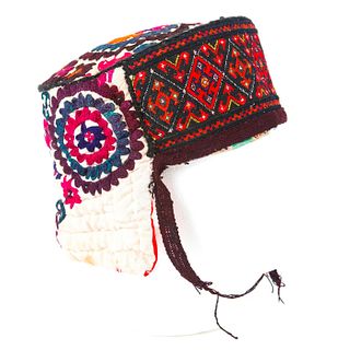 NEPALESE KNIT CAP WITH PROTECTIVE NECK FLAP