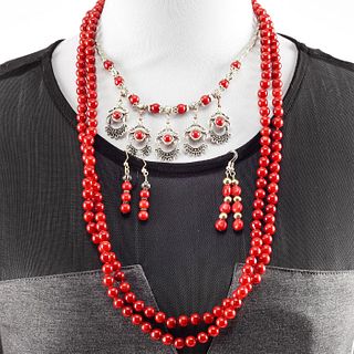 RED CORAL BEAD WITH PRINCESS STYLED NECKLACE SET