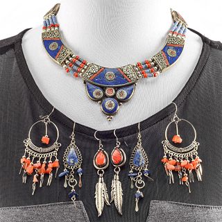 STAINLESS LAPIS AND CORAL COLLAR STATEMENT TRIBAL JEWELRY