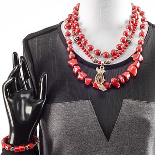 TRADITIONAL BEADED CORAL STONE NECKLACES AND BRACELET